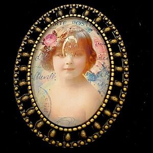 Vintage Style adjustable Cameo Victorian Lady Ring